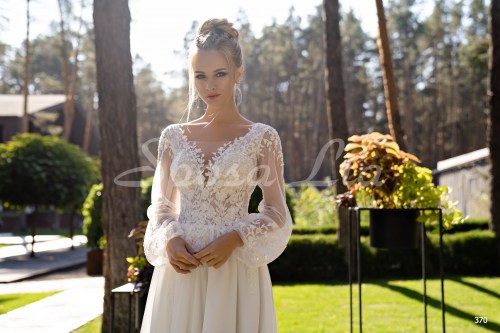 https://www.sposa-lia.com/images/stories/virtuemart/product/370       (2).jpg